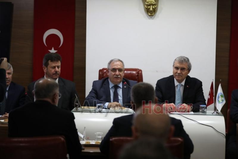 Topraksız jeotermal seracılık Türkiyeye örnek olacak