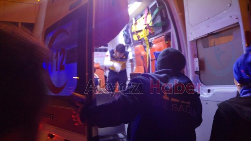 TRAFİK KAZASI OTOMOBİL 2 PARÇAYA AYRILDI