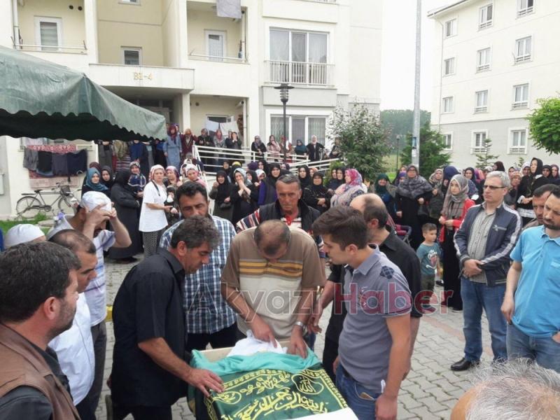 Trafik Kazasından Hayatını Kaybeden Neslihan Can Defnedildi 