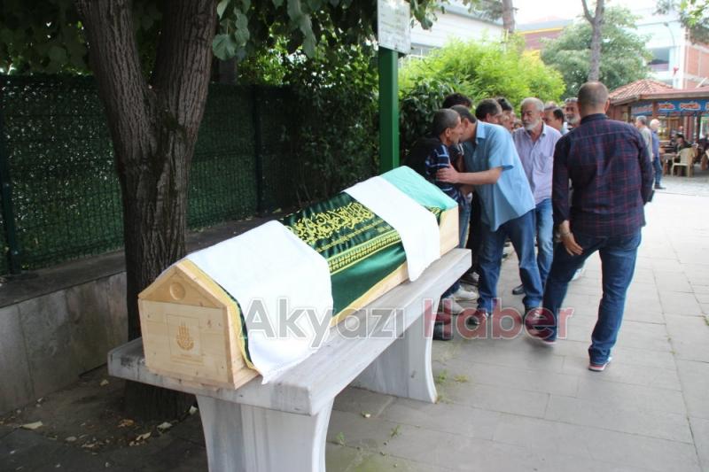 Trafik Kazasından Hayatını Kaybeden Neslihan Can Defnedildi 