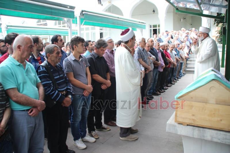 Trafik Kazasından Hayatını Kaybeden Neslihan Can Defnedildi 