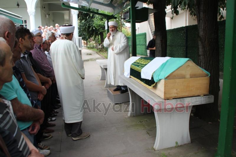 Trafik Kazasından Hayatını Kaybeden Neslihan Can Defnedildi 