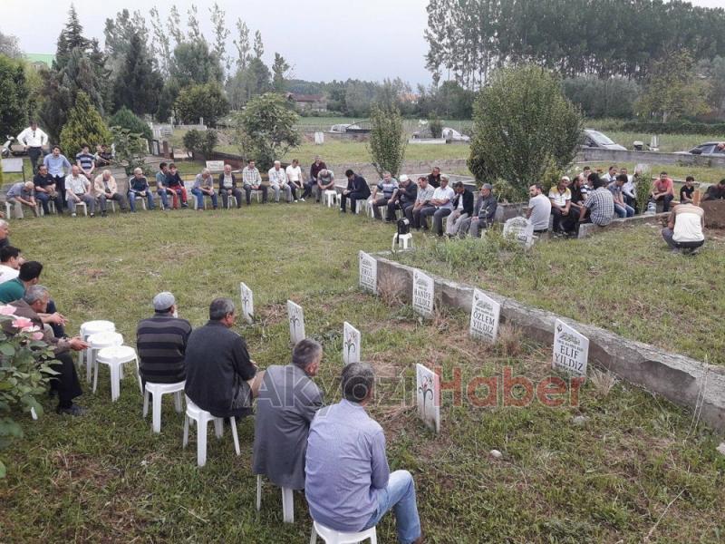 Trafik Kazasından Hayatını Kaybeden Neslihan Can Defnedildi 