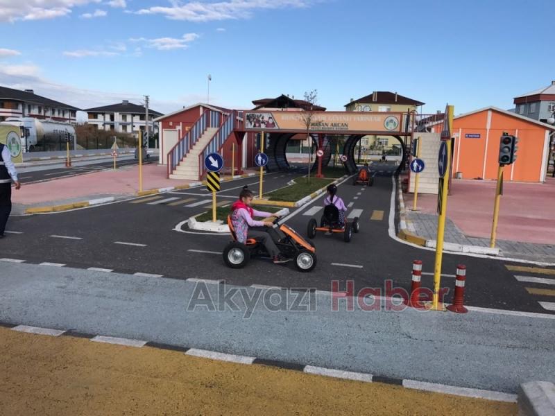 TRAFİK PARKTA EĞİTİMLER DEVAM EDİYOR