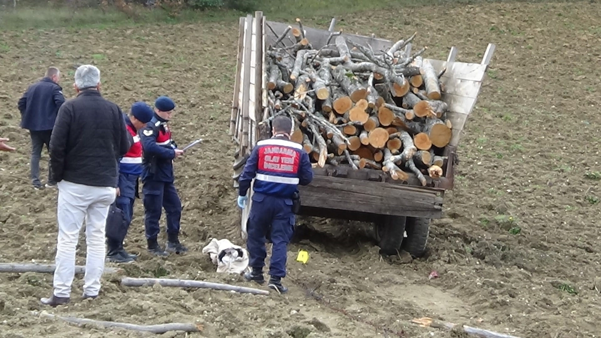 Traktör kazası: 1 ölü, 1 yaralı