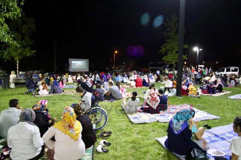 TÜGVA AKYAZI SiNEMA  ETKiNiKLERi DEVAM EDiYOR