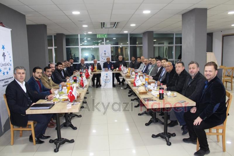 TÜMSİAD Üyeleri Köfteci Turgay’da Bir Araya Geldi
