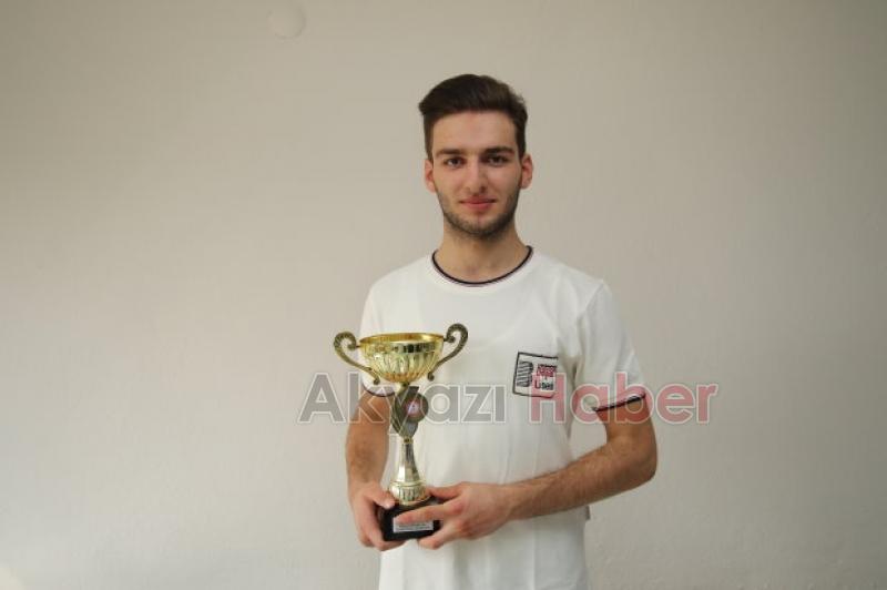 Türkiye 984.sü Başarı Lisesinden