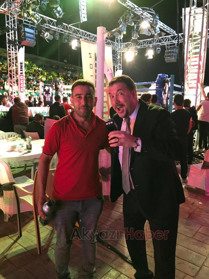 Hendek Bayraktepe Arenada Kick Boks fırtınası nefes kesti