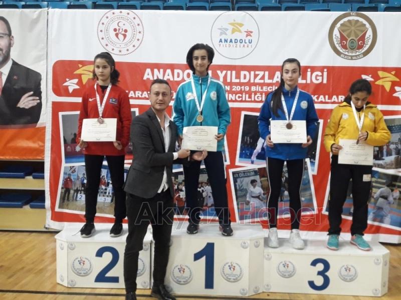 Türkiye şampiyonasından  2 altın 1 gümüş madalya