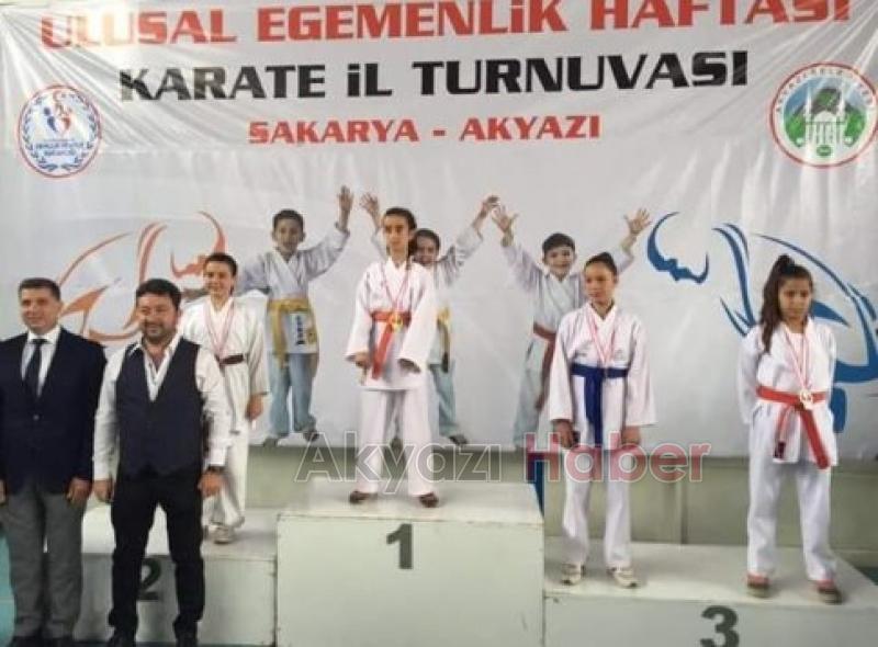 TURNUVADAN 9 ALTIN 5 GÜMÜŞ 8 BRONZ MADALYA KAZANDILAR