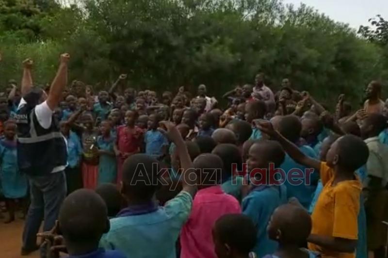 Uganda da Sakaryaspor coşkusu