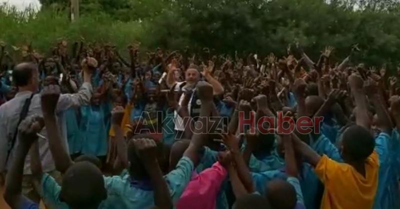 Uganda da Sakaryaspor coşkusu