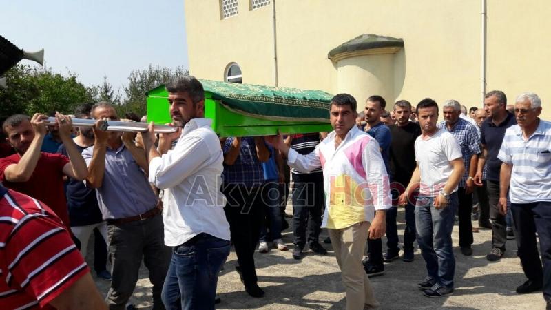 Ümit Serdar Defnedildi