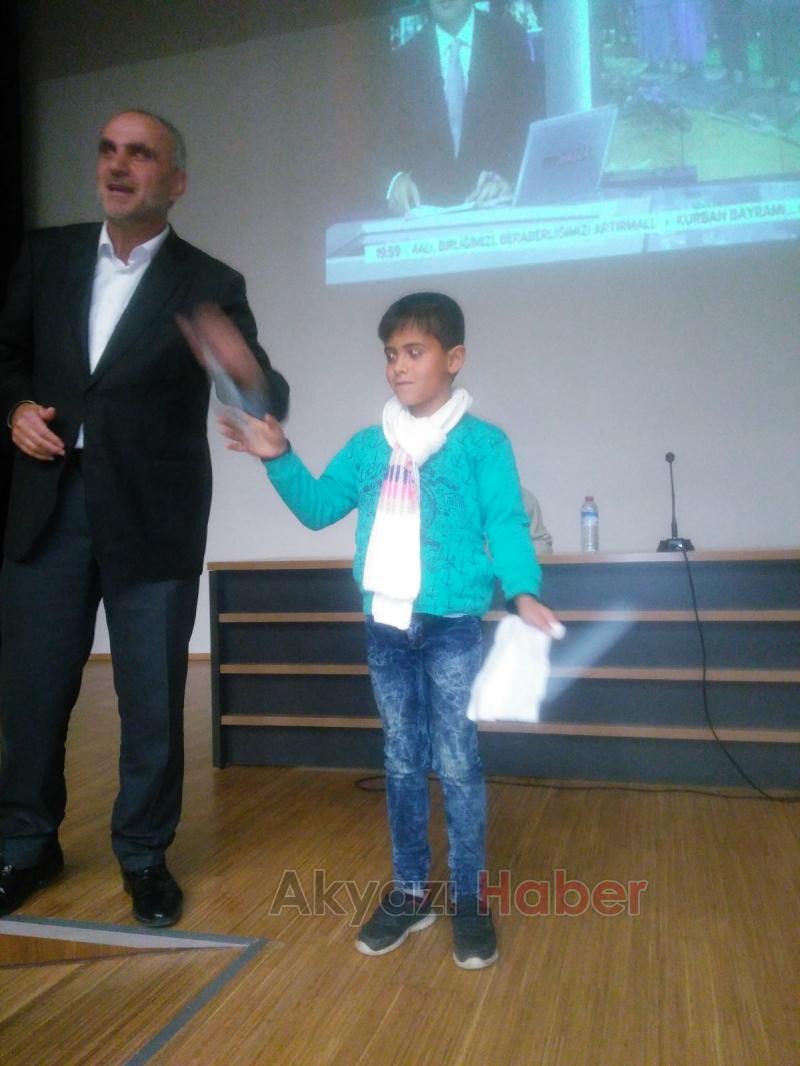  ÜMMETİN SAHİPSİZ EVLATLARI ARAKAN KONFERANSI YAPILDI