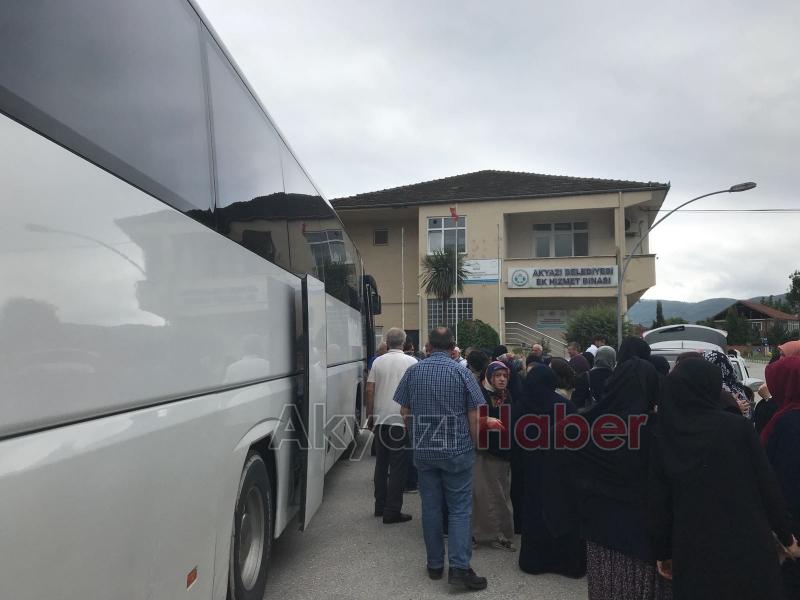 Umreciler Seçim için Erken Dönüş Yaptı