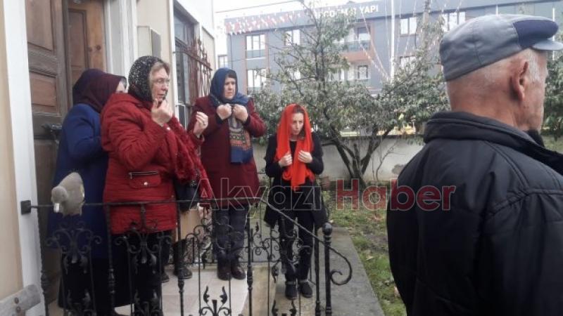 Akyazılı ünlü yönetmenin baba acısı