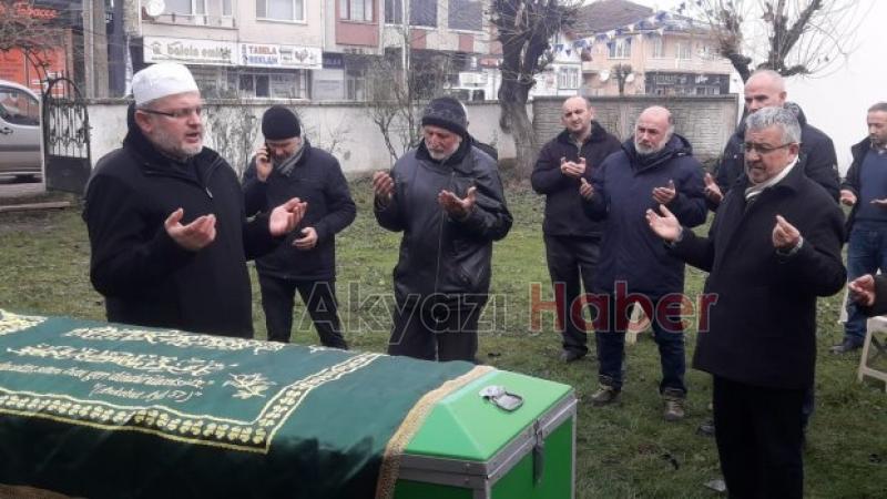 Akyazılı ünlü yönetmenin baba acısı