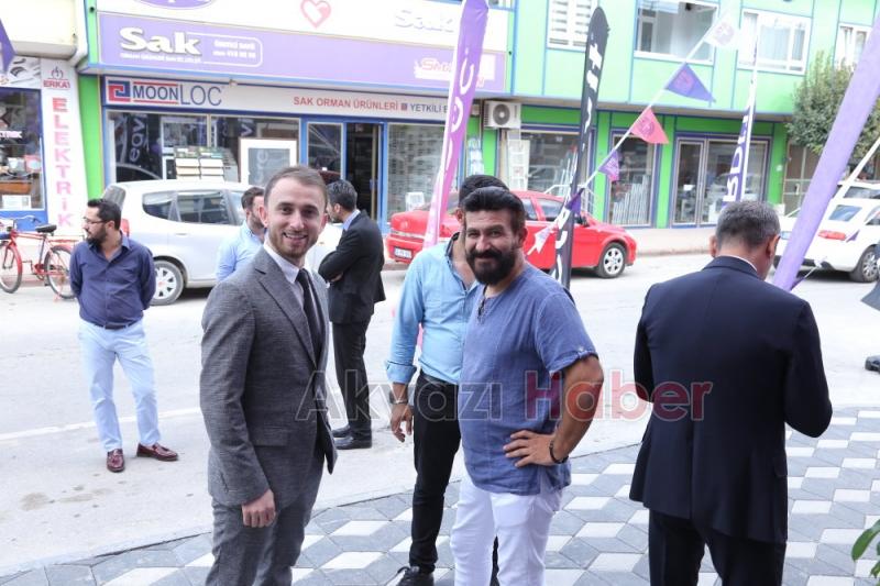 Ürdüç Yapı ve İnşaat Malzemeleri Açıldı