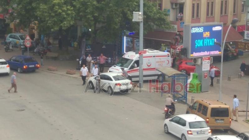 UYGUNSUZ PARK AMBULANSIN YOLA ÇIKIŞINI ENGELLEDİ