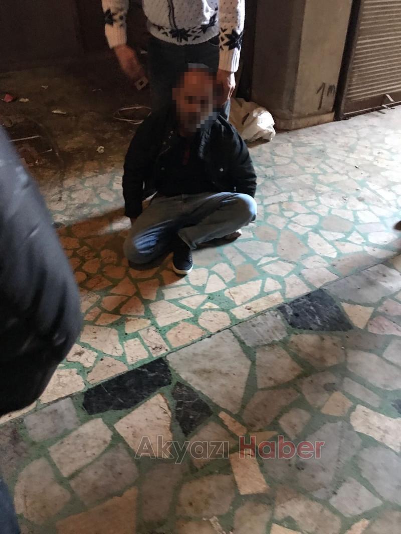  Uyuşturucu Madde Kullanan Adam Hastaneye Kaldırıldı