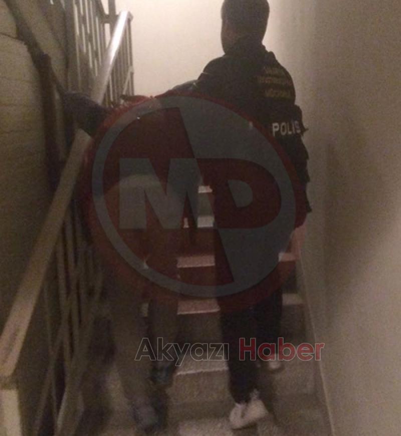 Uyuşturucu Satıcıları Suçüstü Yakalandı