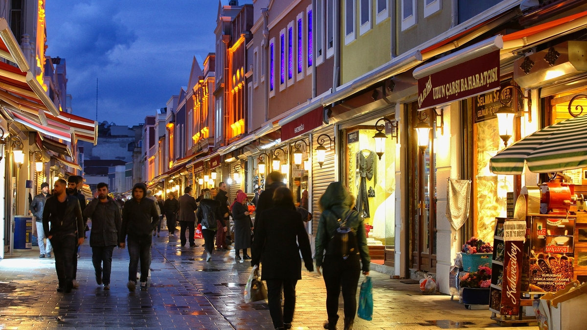 Uzunçarşı 3. Etap dönüşümünde proje tanıtılıyor