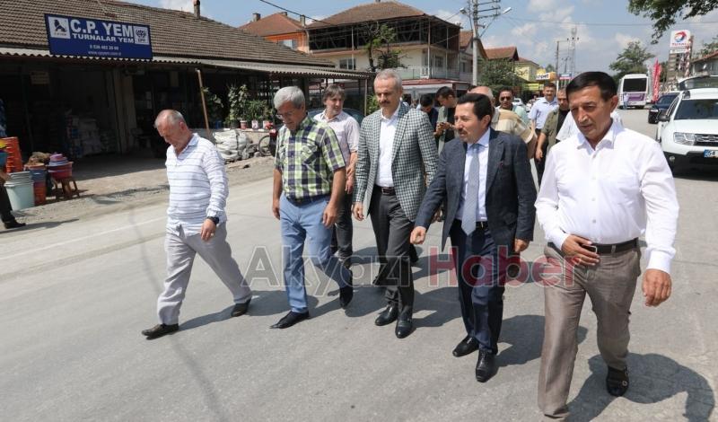 Vali Balkanlıoğlu Akyazı'yı ziyaret etti