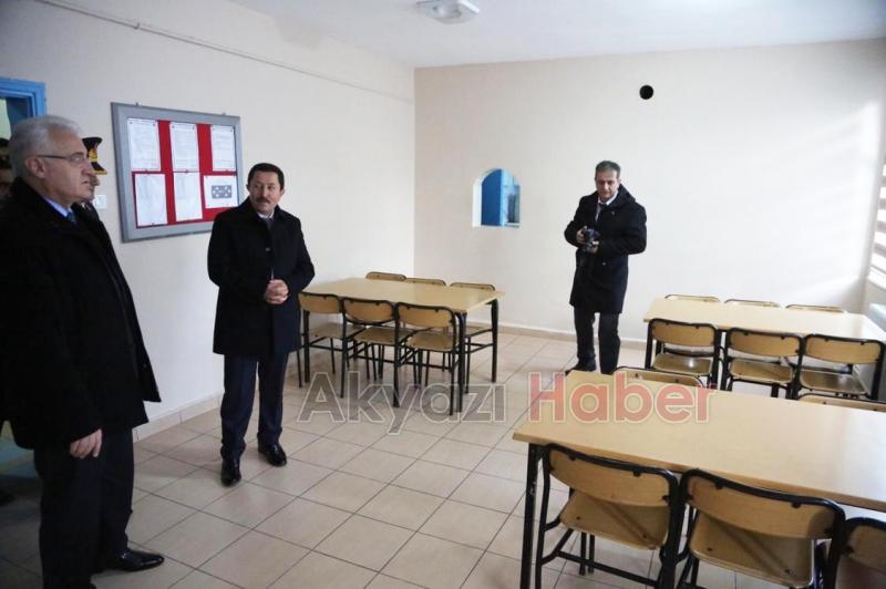 Vali Balkanlıoğlu Dokurcun Jandarma Karakol Komutanlığı’nın Açılışını Yaptı