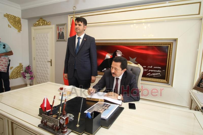 VALİ İRFAN BALKANLIOĞLU’NDAN AKYAZI’YA ZİYARET