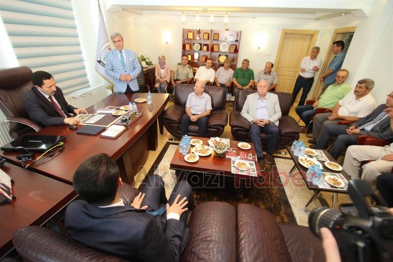 VALİ İRFAN BALKANLIOĞLU’NDAN AKYAZI’YA ZİYARET