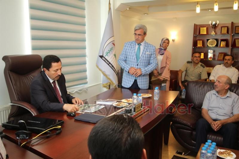 VALİ İRFAN BALKANLIOĞLU’NDAN AKYAZI’YA ZİYARET