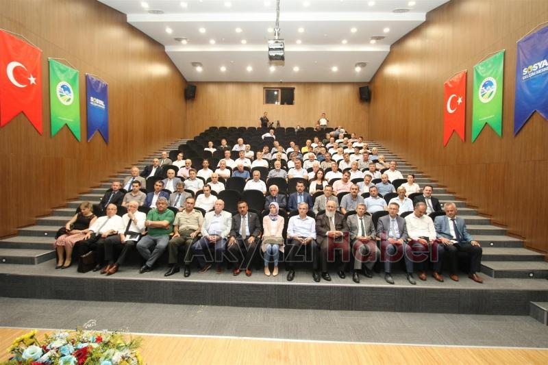 VALİ İRFAN BALKANLIOĞLU’NDAN AKYAZI’YA ZİYARET