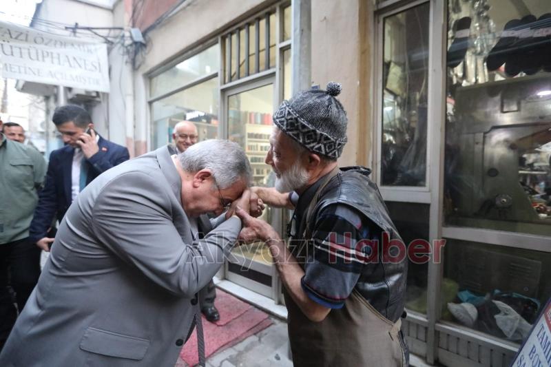 Vali Nayir Akyazıdaki Aday Öğretmenlerle Buluştu