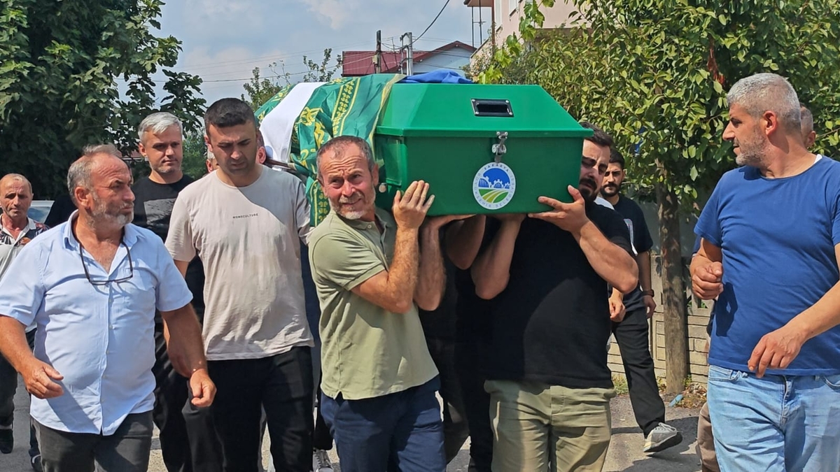 Vesile Tekin defnedildi