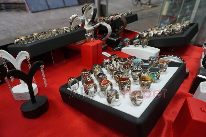 Xiaomi Akyazı Yetkili Bayisi hizmetinizde