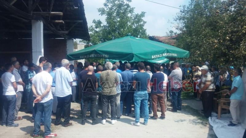 Yadigar Elma Defnedildi