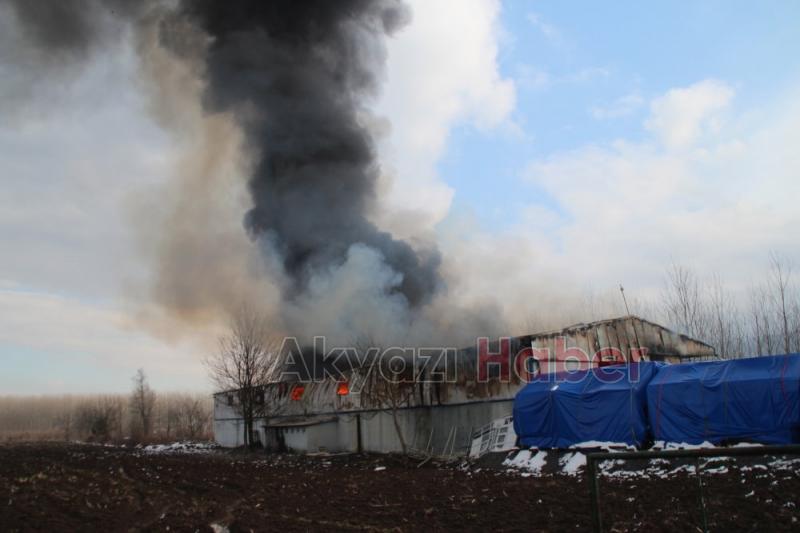 Yağcılar da Depo Yangını