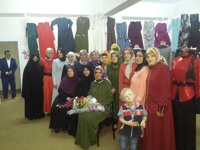 YAĞCILAR MAHALLESİNDE DİKİŞ KURSU SERGİSİ AÇILDI