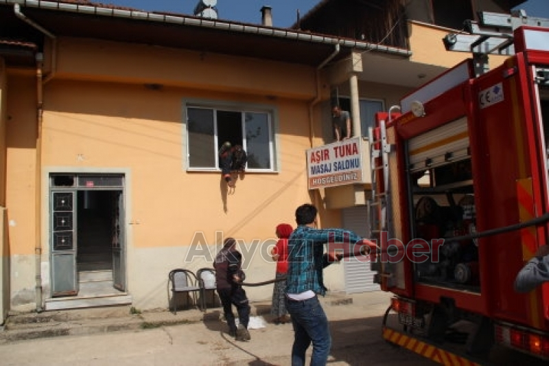 Yağcılar Mahallesinde Yangın