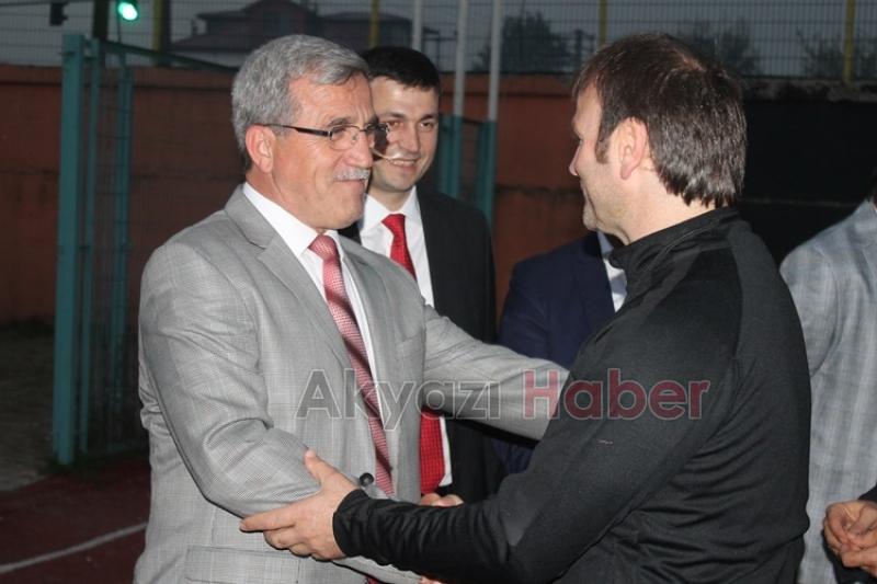 YAĞMUR ÇAMUR DEMEDEN HAZIRLIKLAR DEVAM