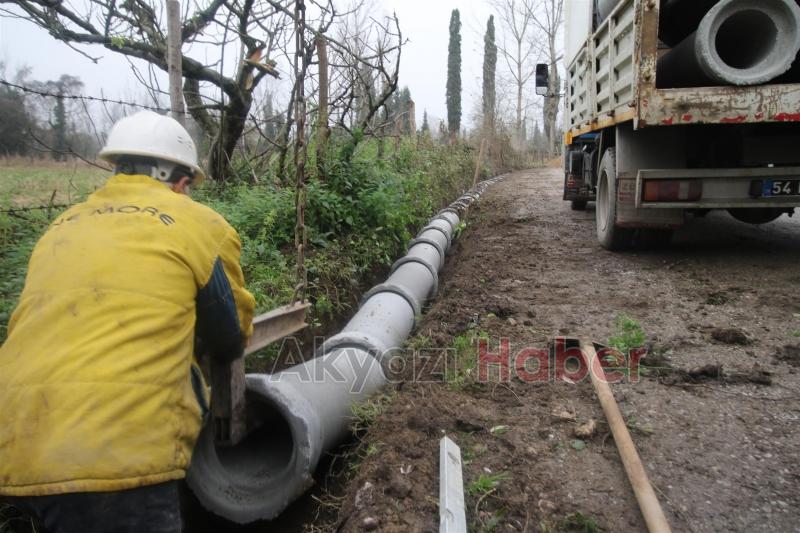 YAĞMUR SUYU HATTI VE KANAL TEMİZLEME ÇALIŞMALARI YIL BOYUNCA DEVAM EDİYOR