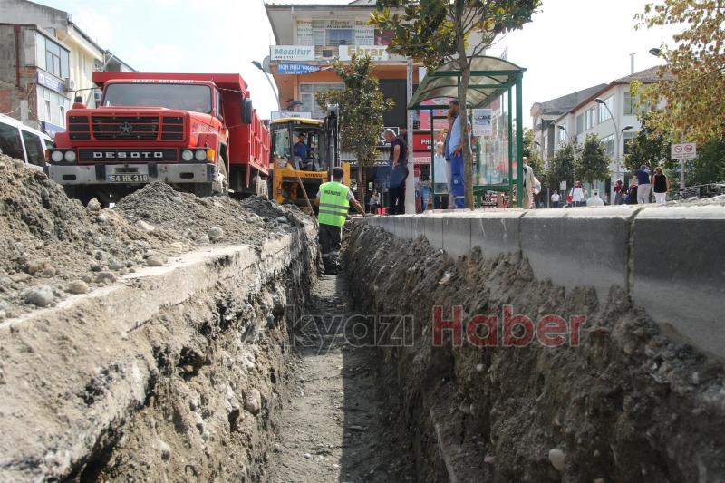 YAĞMUR SUYU KANALLARI GENİŞLETİLİYOR