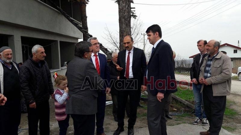 Yanan Eve Giderek Aileyi Ziyaret Ettiler