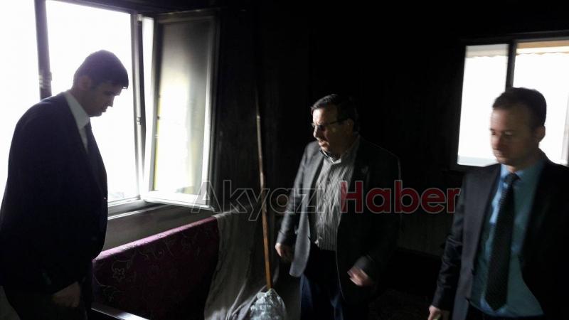 Yanan Eve Giderek Aileyi Ziyaret Ettiler