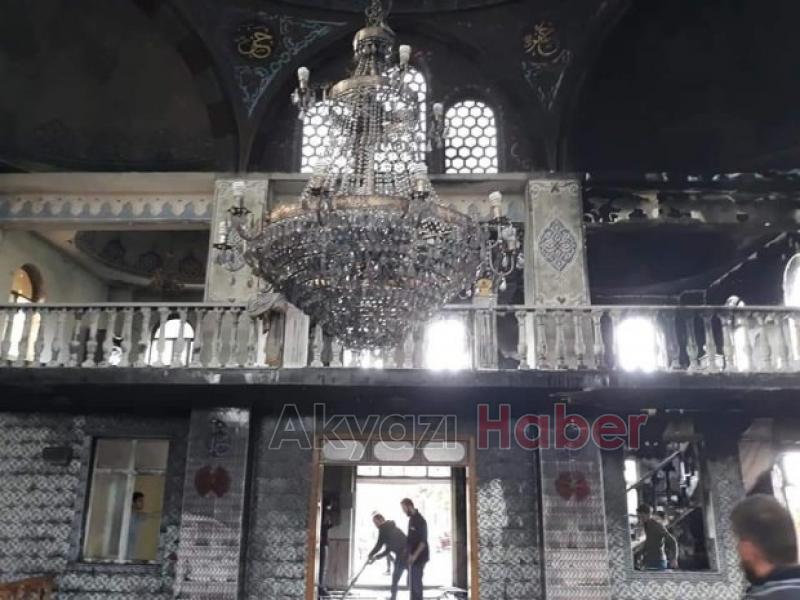 Yanan Yunus Emre Camii için  Kermes düzenlendi