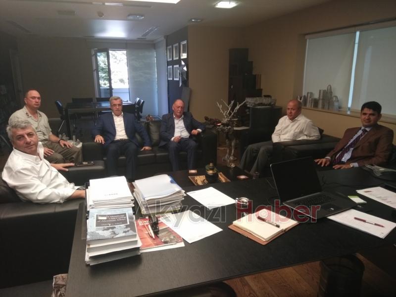 Yangın Çıkan Fabrikaya Geçmiş Olsun Ziyareti