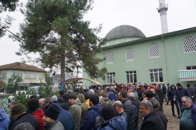 Yaşar Yazıcının Halası Defnedildi