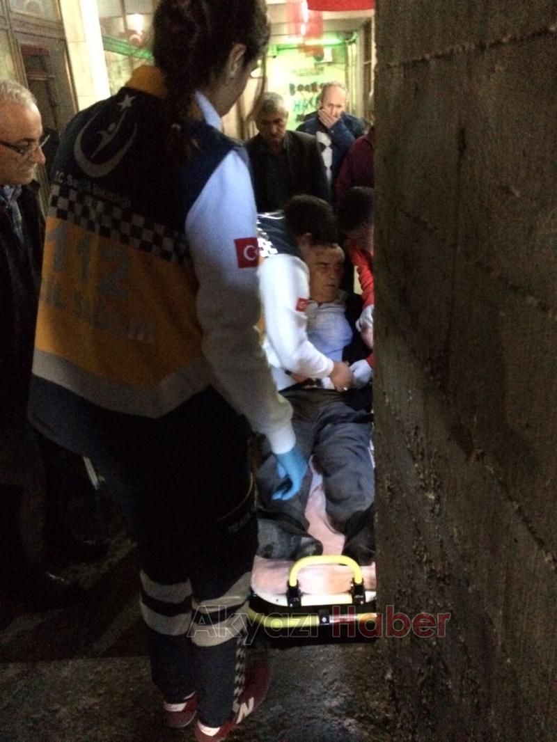 Yaşlı Adam Pasajda Fenalaştı