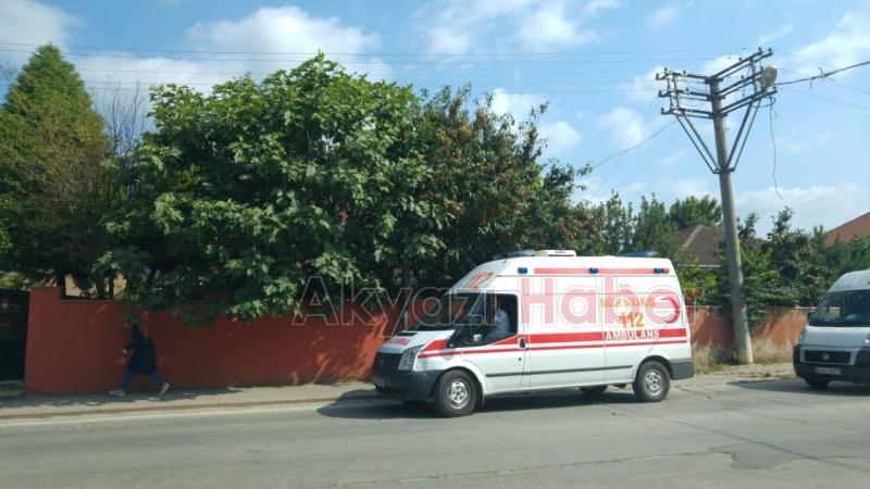 Yaşlı Kadın Evde yere düştü